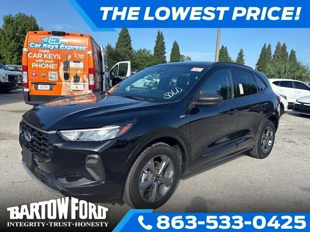 2023 Ford Escape ST-Line