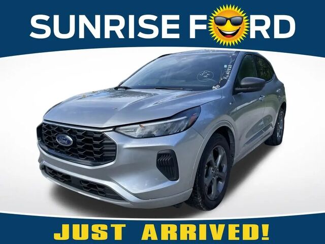 2024 Ford Escape ST-Line