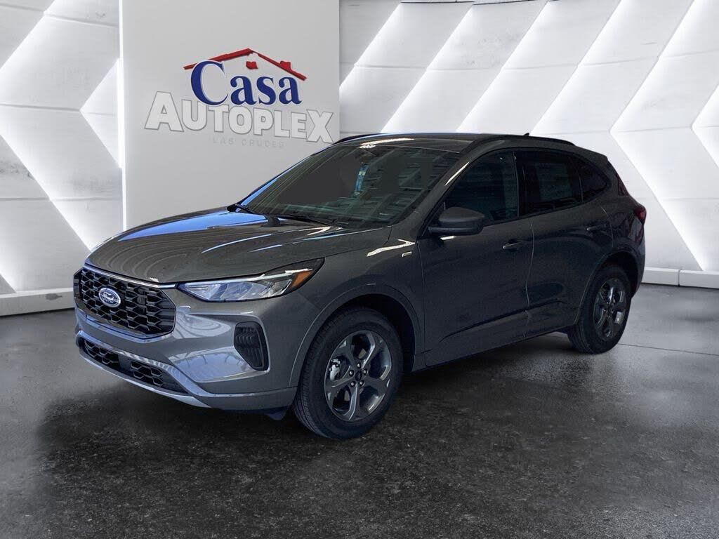 2024 Ford Escape ST-Line — photo 1 of 1