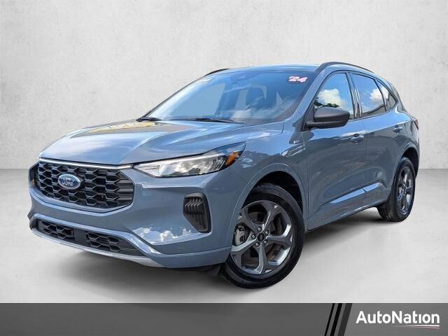 2024 Ford Escape ST-Line — photo 1 of 13