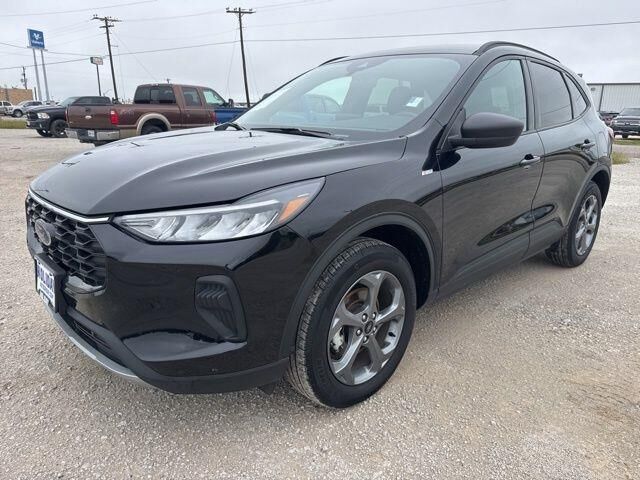 2025 Ford Escape ST-Line — photo 1 of 13