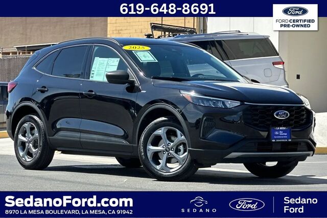 2025 Ford Escape ST-Line