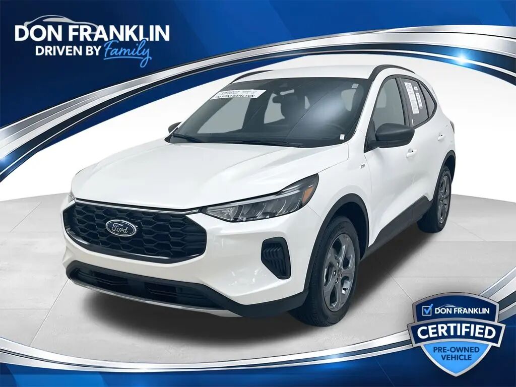 2026 Ford Escape ST-Line — photo 1 of 13