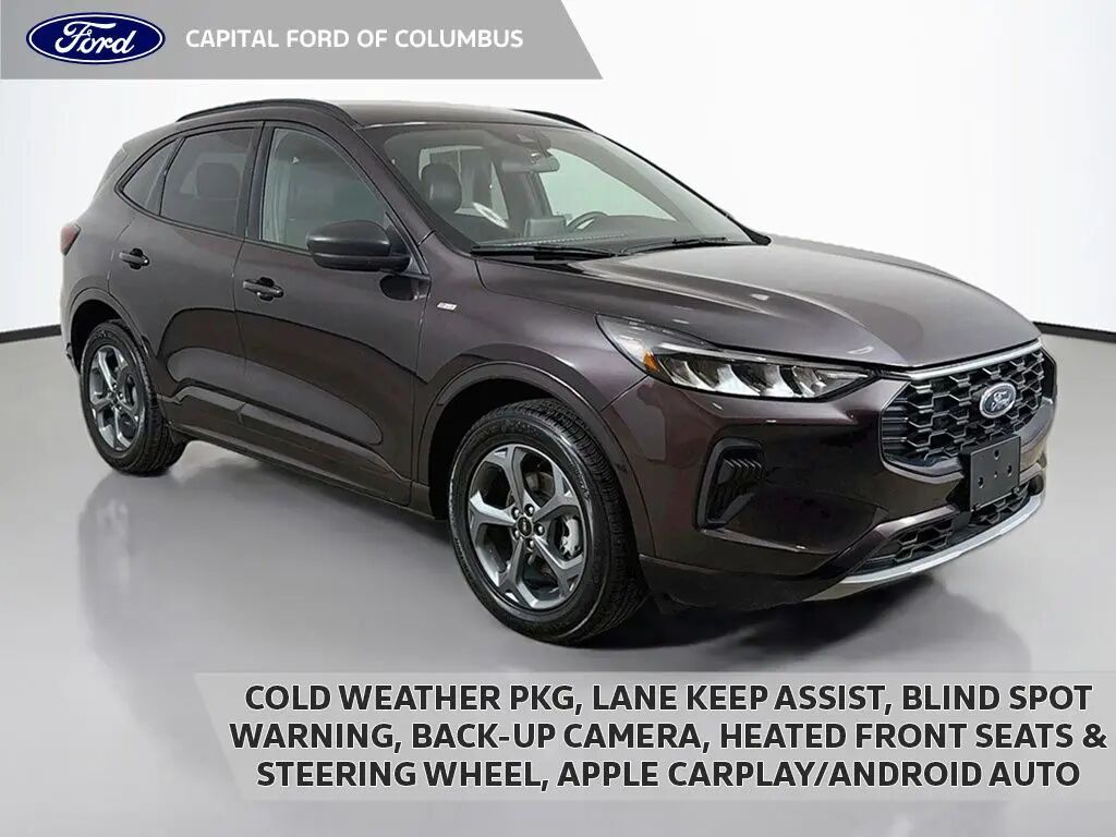 2023 Ford Escape ST-Line — photo 1 of 12