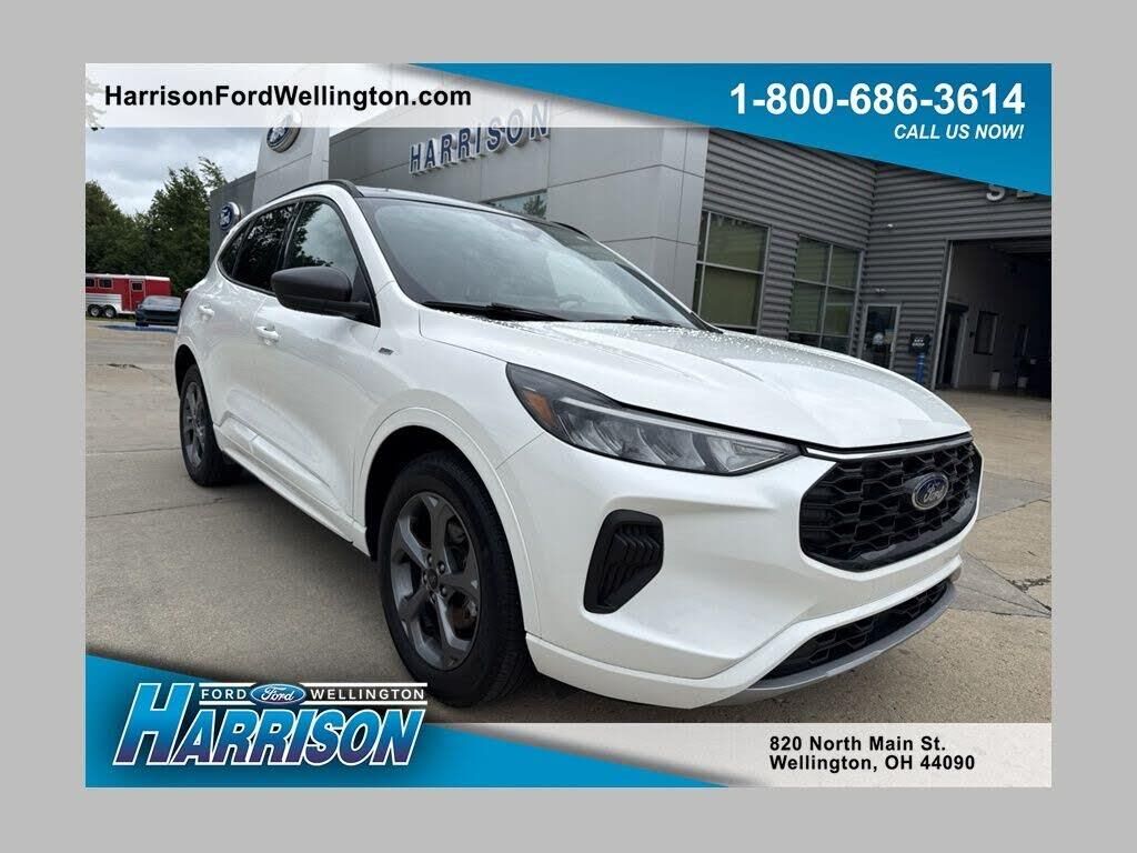 2023 Ford Escape ST-Line — photo 1 of 1