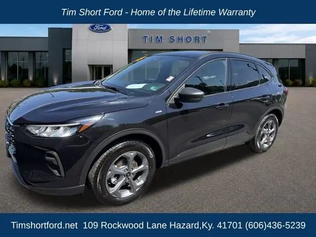 2025 Ford Escape ST-Line — photo 1 of 13