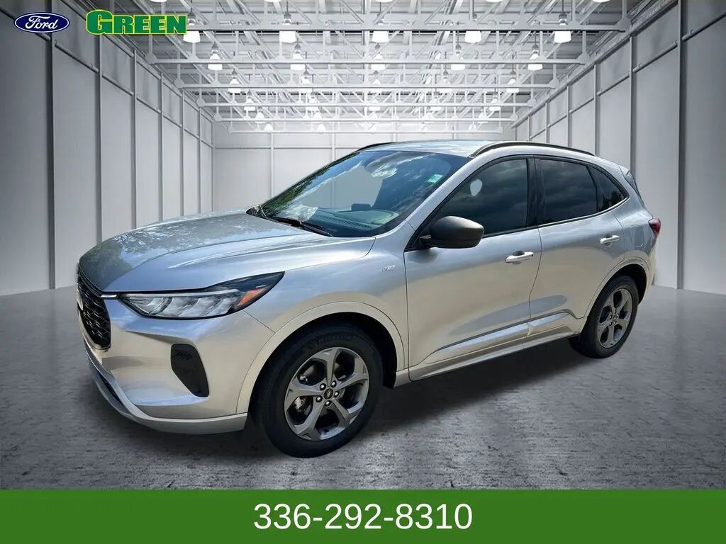 2024 Ford Escape ST-Line — photo 1 of 26