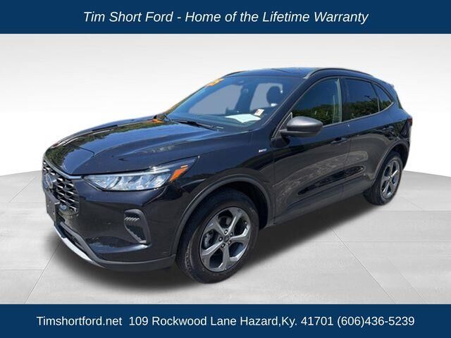 2025 Ford Escape ST-Line — photo 1 of 10