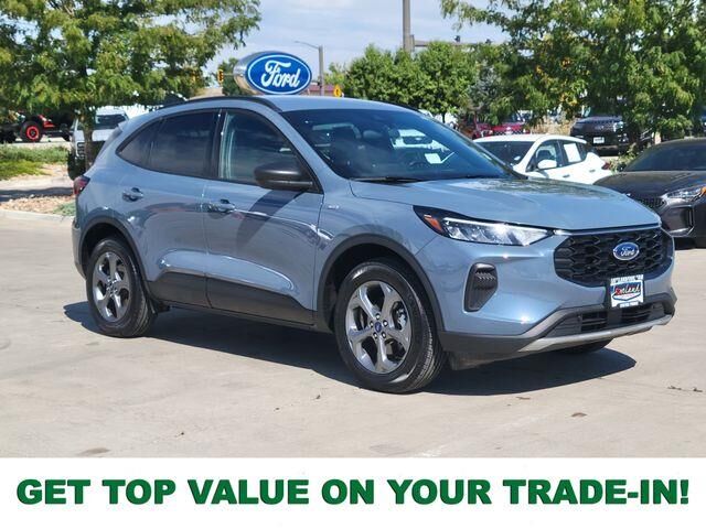 2025 Ford Escape ST-Line — photo 1 of 13