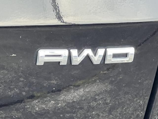 2024 Ford Escape ST-Line — photo 1 of 12