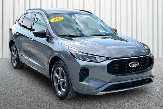 2024 Ford Escape ST-Line — photo 1 of 13