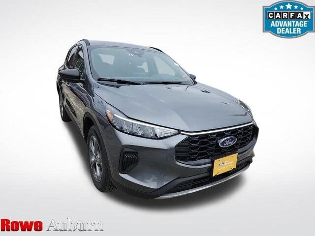 2025 Ford Escape ST-Line — photo 1 of 12