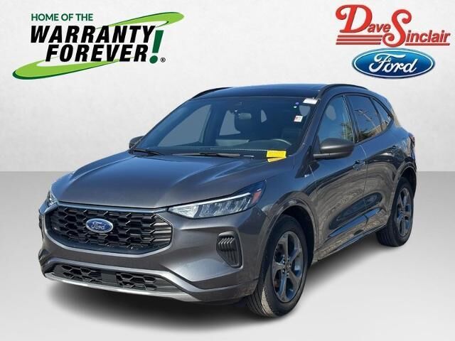 2023 Ford Escape ST-Line — photo 1 of 1
