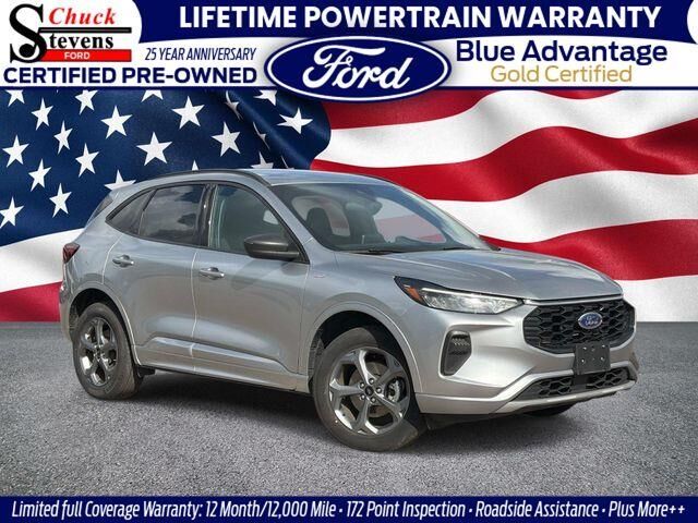 2024 Ford Escape ST-Line — photo 1 of 1