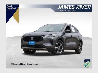 2025 Ford Escape ST-Line — photo 1 of 1