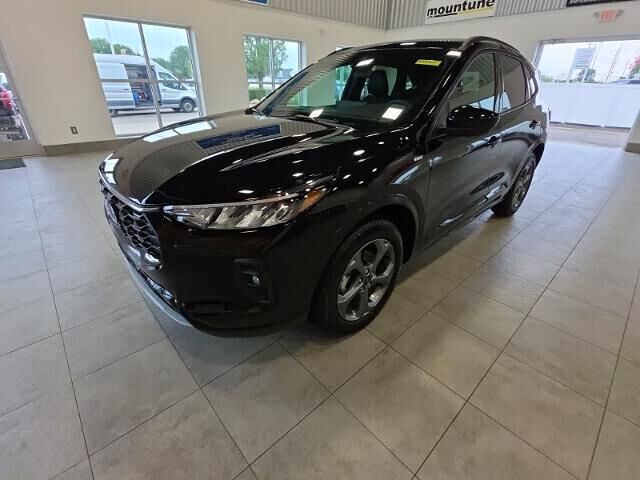 2024 Ford Escape ST-Line Select