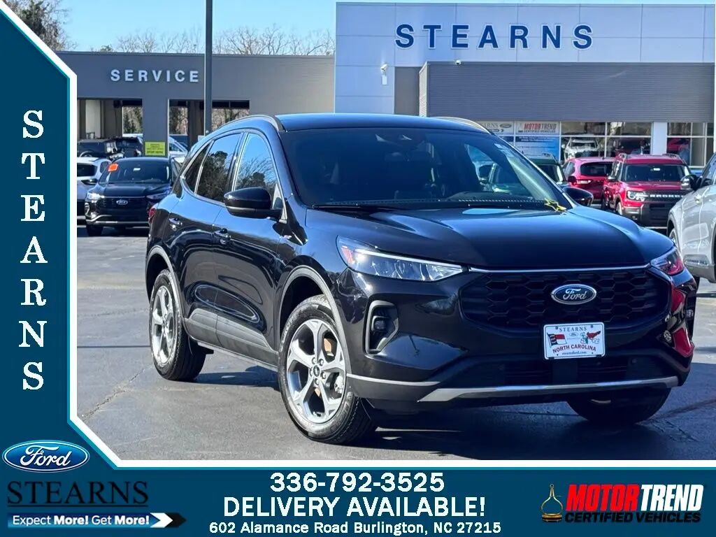 2025 Ford Escape ST-Line Select — photo 1 of 26