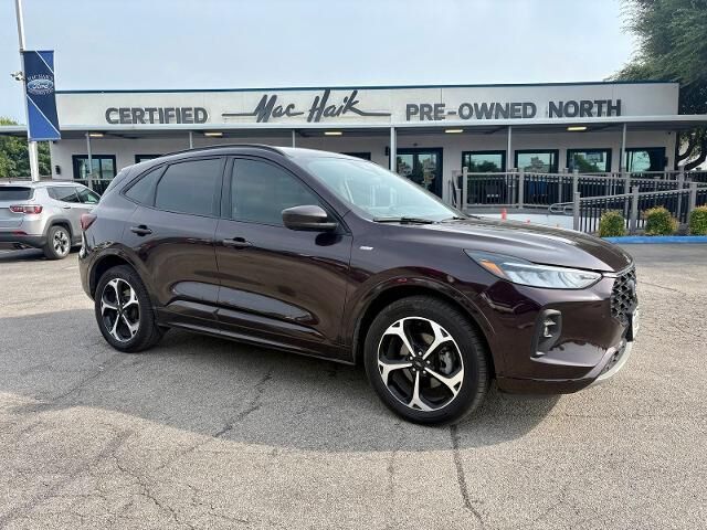 2023 Ford Escape ST-Line Select