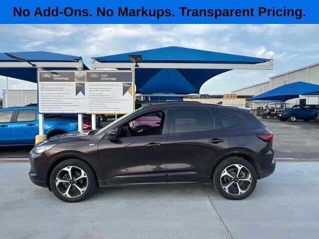 2023 Ford Escape ST-Line Select