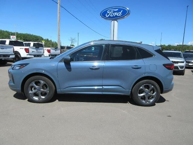2023 Ford Escape ST-Line Select