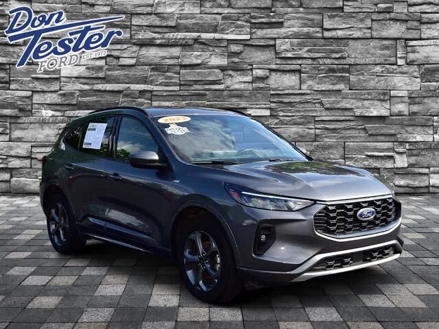 2023 Ford Escape ST-Line Select
