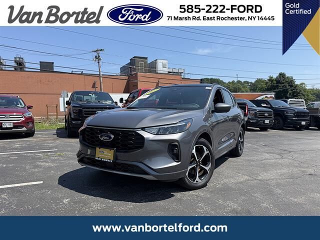 2023 Ford Escape ST-Line Select
