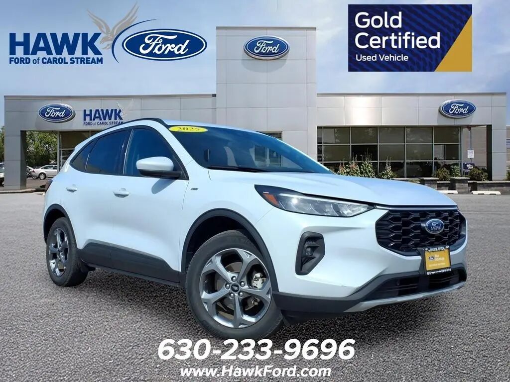2025 Ford Escape ST-Line Select — photo 1 of 13