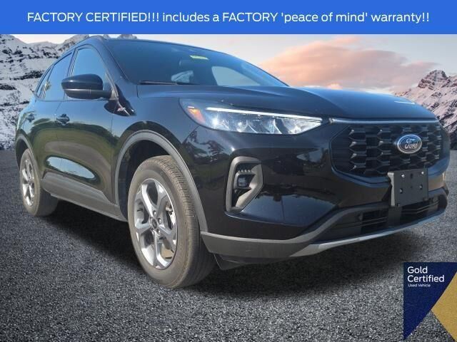 2025 Ford Escape ST-Line Select