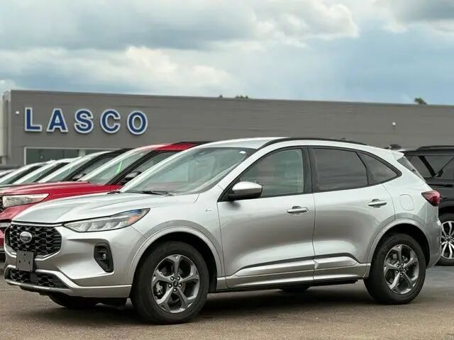 2023 Ford Escape ST-Line Select