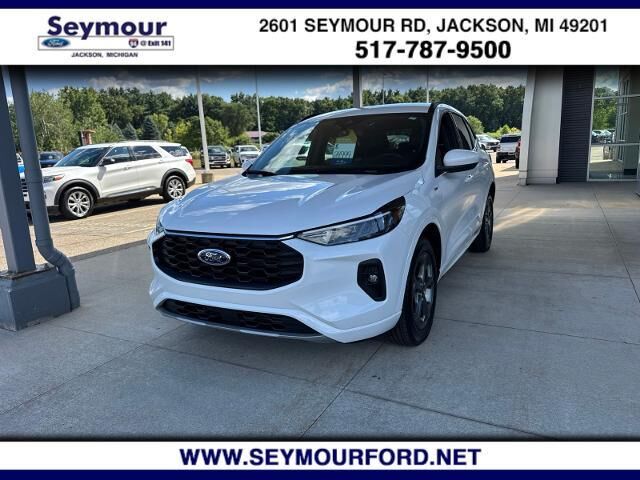 2023 Ford Escape ST-Line Select