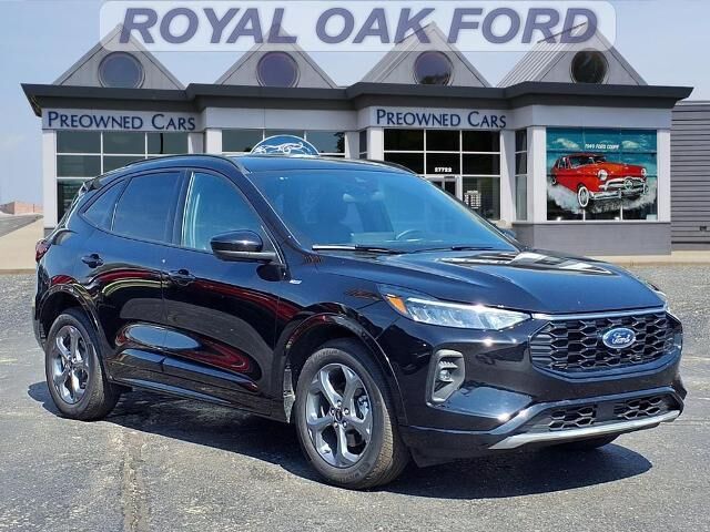 2023 Ford Escape ST-Line Select