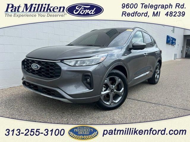 2023 Ford Escape ST-Line Select