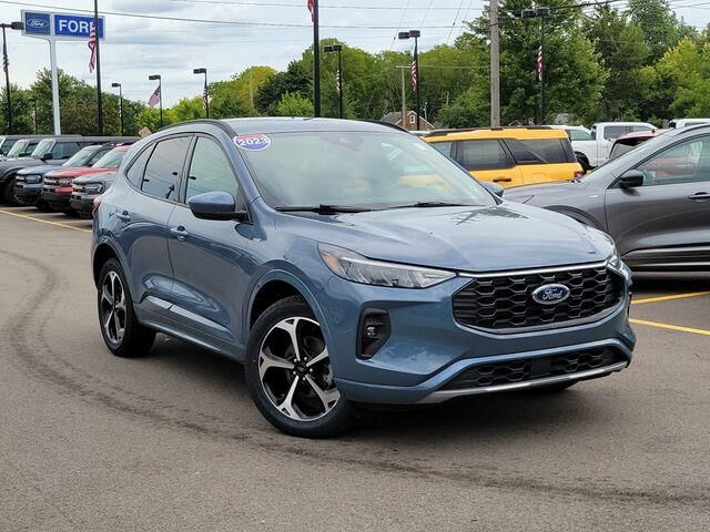 2023 Ford Escape ST-Line Select