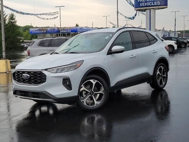2025 Ford Escape ST-Line Select