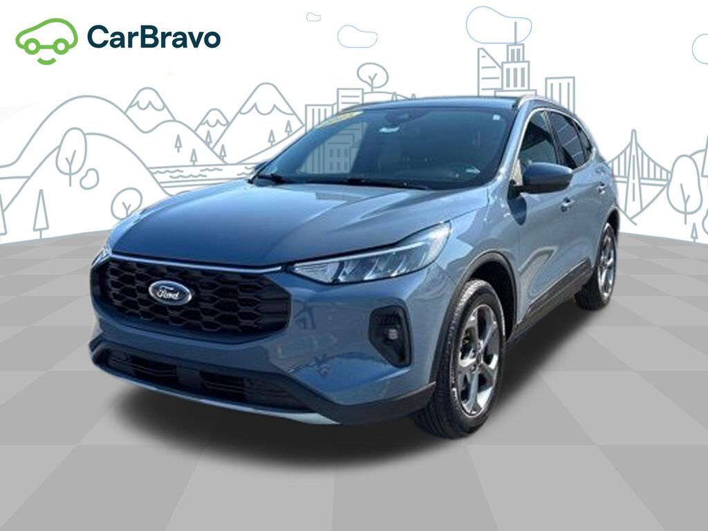 2025 Ford Escape ST-Line Select — photo 1 of 6