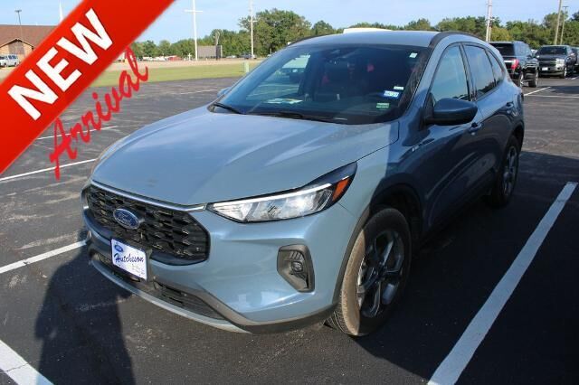 2025 Ford Escape ST-Line Select