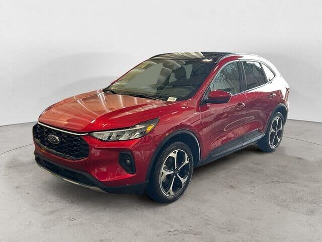 2025 Ford Escape ST-Line Select — photo 1 of 1