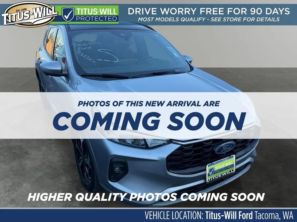 2023 Ford Escape ST-Line Select — photo 1 of 5