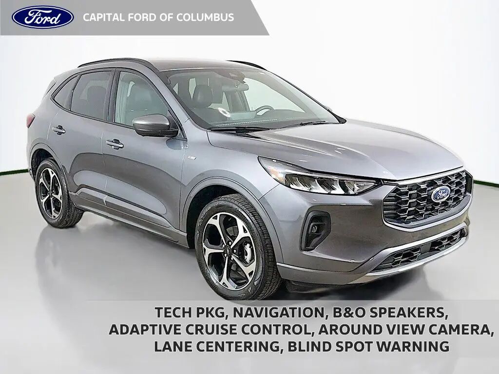 2024 Ford Escape ST-Line Select — photo 1 of 11