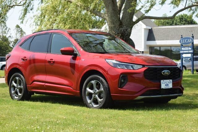 2023 Ford Escape ST-Line Select