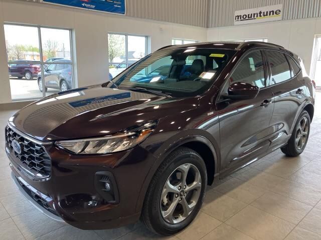 2023 Ford Escape ST-Line Select