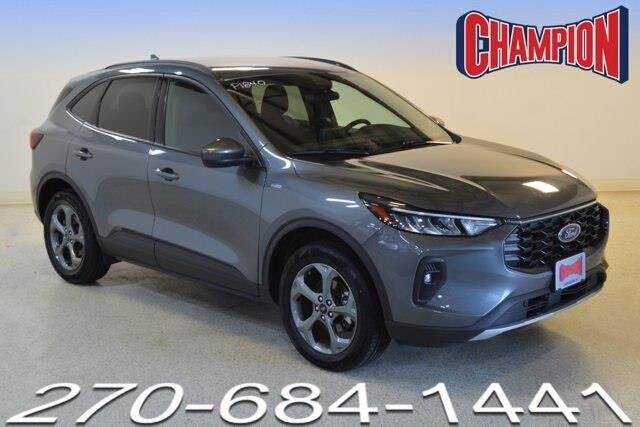 2025 Ford Escape ST-Line Select — photo 1 of 13