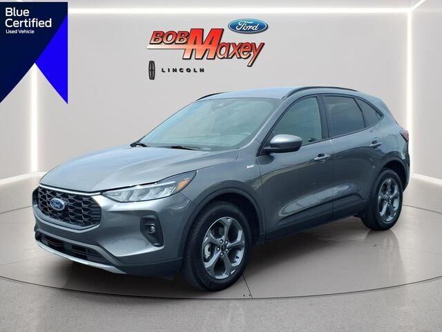 2025 Ford Escape ST-Line Select — photo 1 of 13