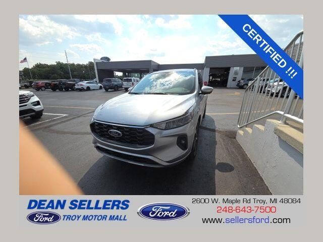 2024 Ford Escape ST-Line Select