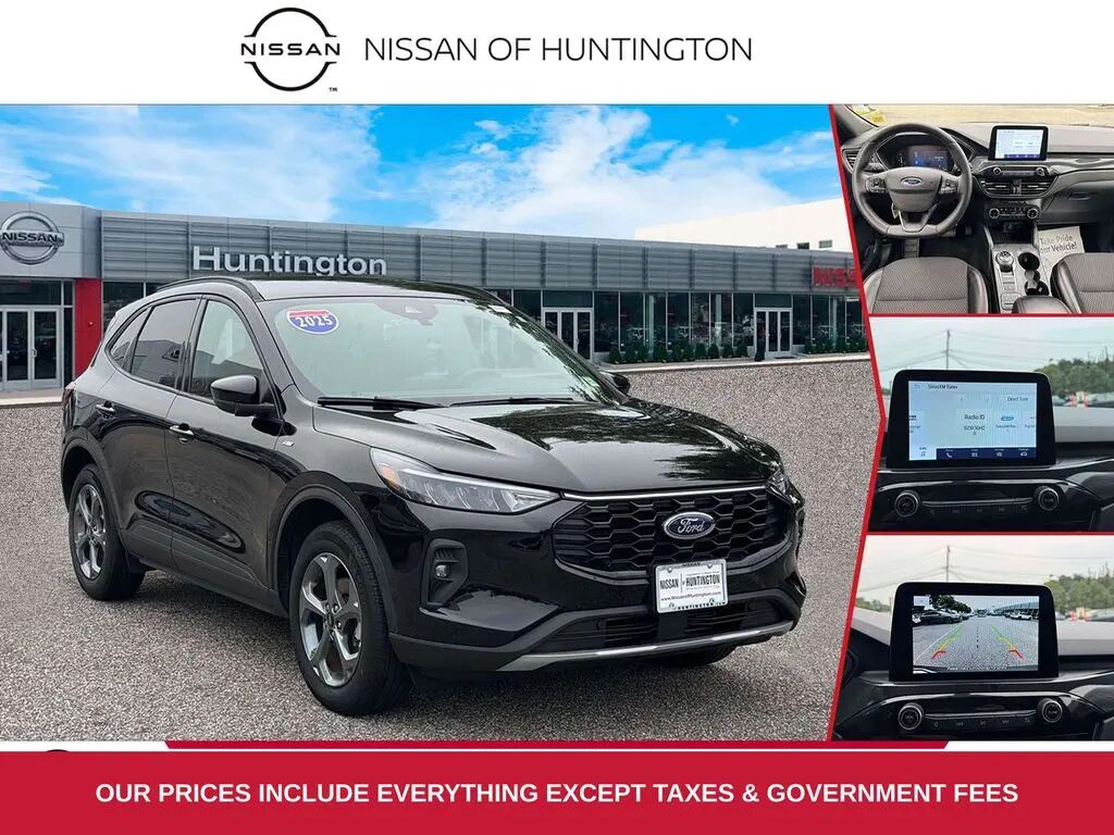 2025 Ford Escape ST-Line Select — photo 1 of 12