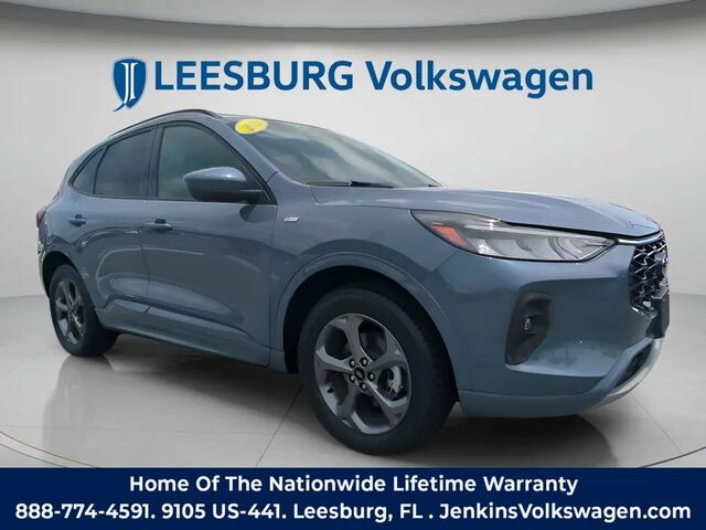 2023 Ford Escape Hybrid ST-Line Select