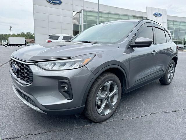 2026 Ford Escape Hybrid ST-Line Select