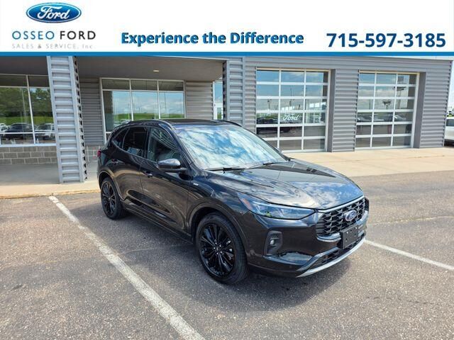 2024 Ford Escape ST-Line Elite