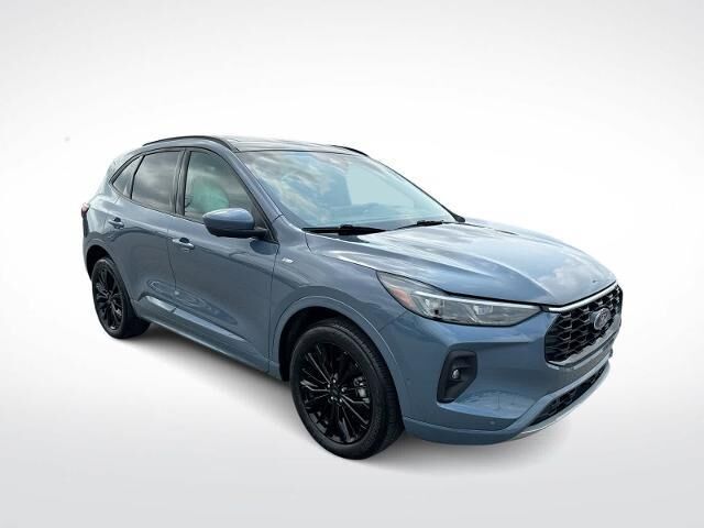 2024 Ford Escape ST-Line Elite