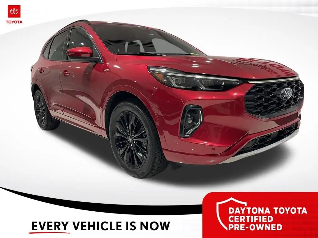 2023 Ford Escape ST-Line Elite — photo 1 of 36